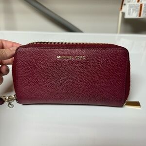 Michael Kors Red Wallet Sleek Design Gold Hardware